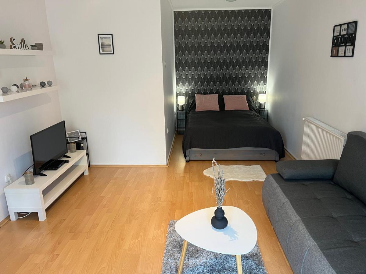 Belvarosi Apartman Eger Eksteriør bilde