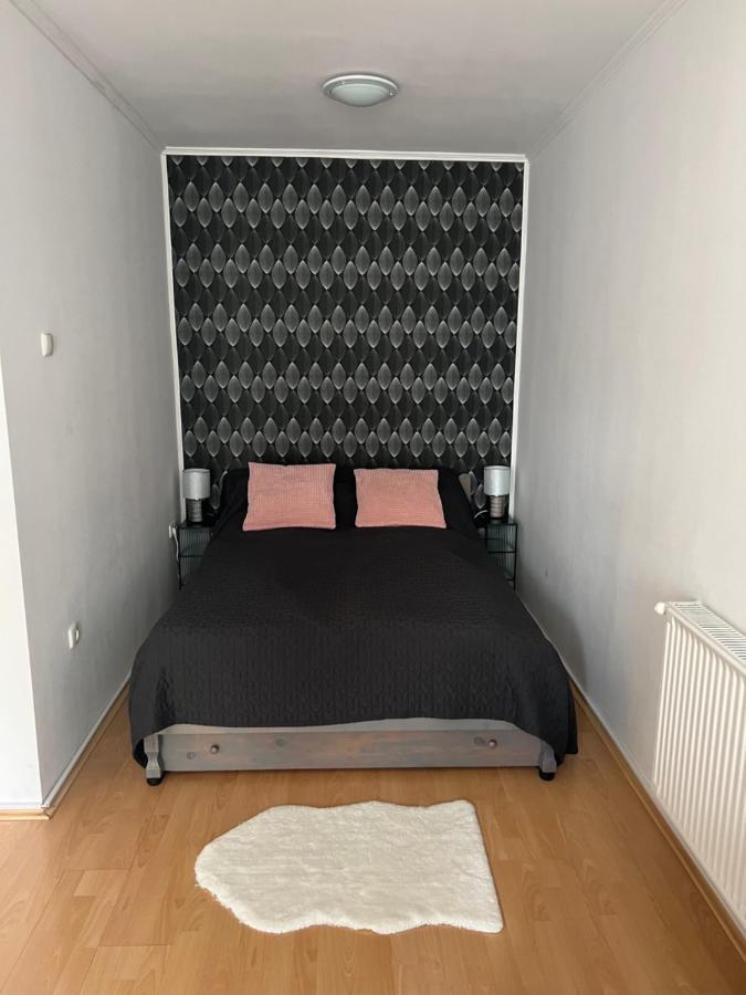Belvarosi Apartman Eger Eksteriør bilde