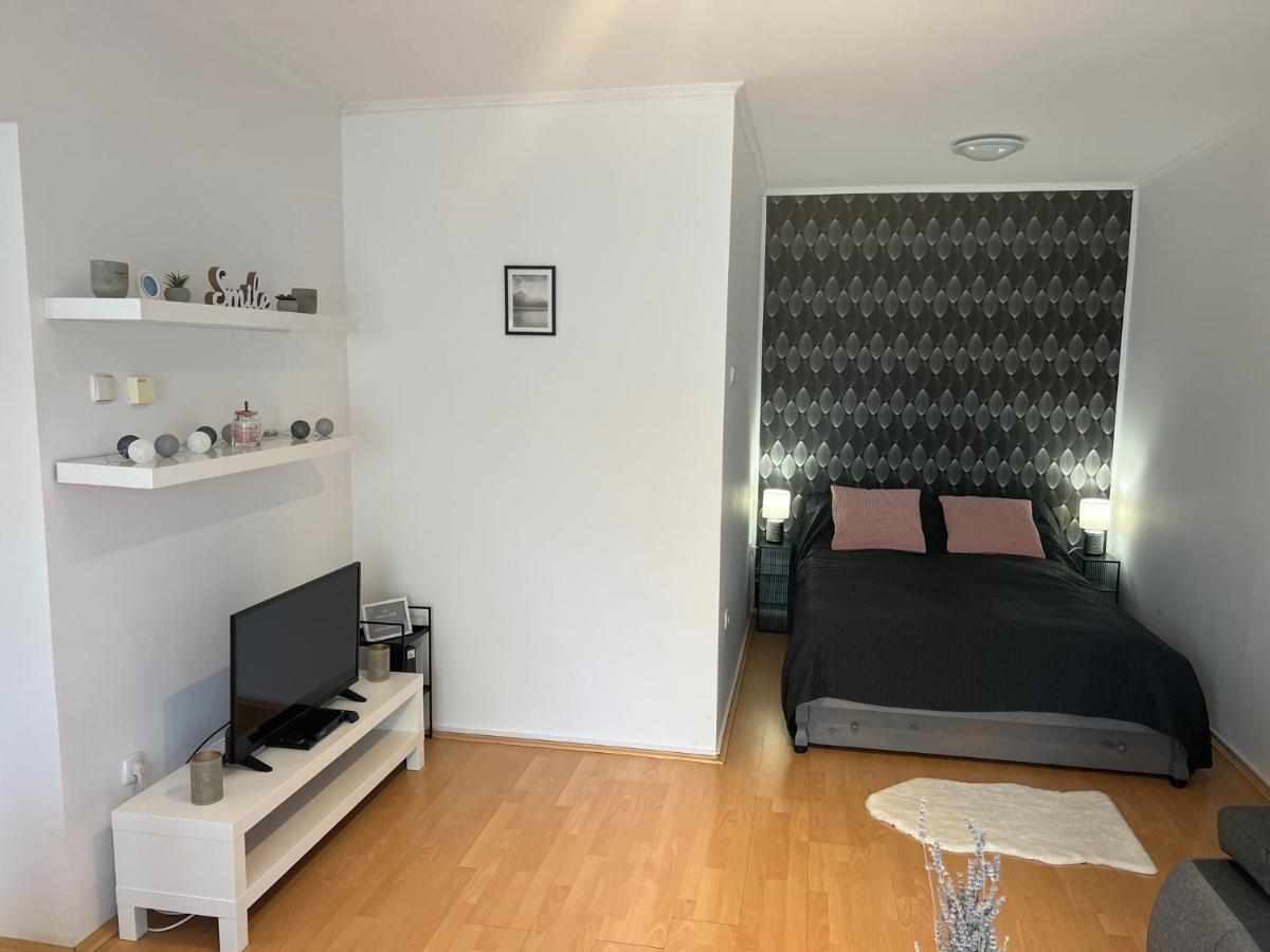 Belvarosi Apartman Eger Eksteriør bilde